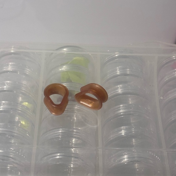 KAOS Softwear Hydra Tear Drop Shaped Silicone Eyelets-EUC!!! Rose Gold 5/8” - Picture 2 of 5